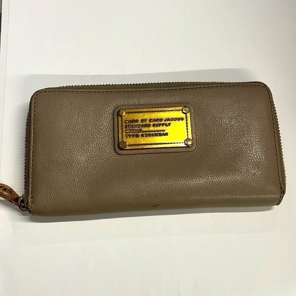 Marc By Marc Jacobs Zip Around Long Clutch Wallet